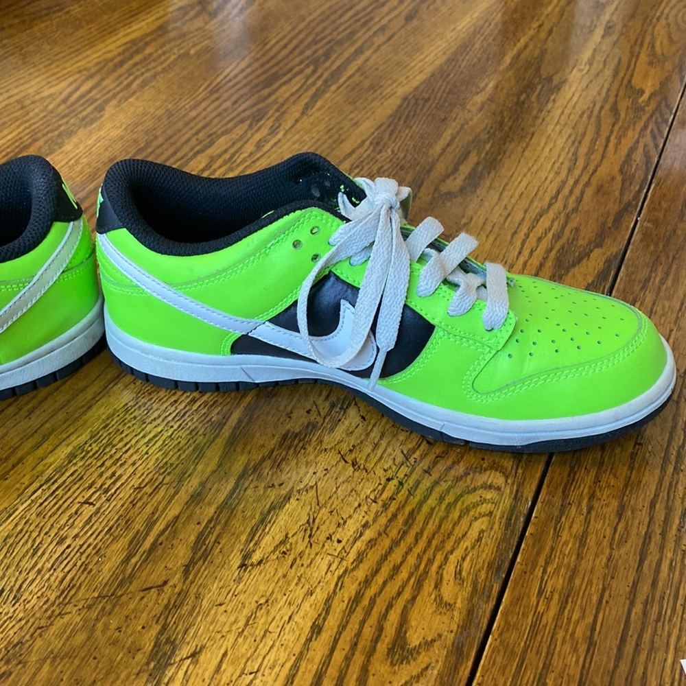 Nike Dunks - Picture 10 of 11